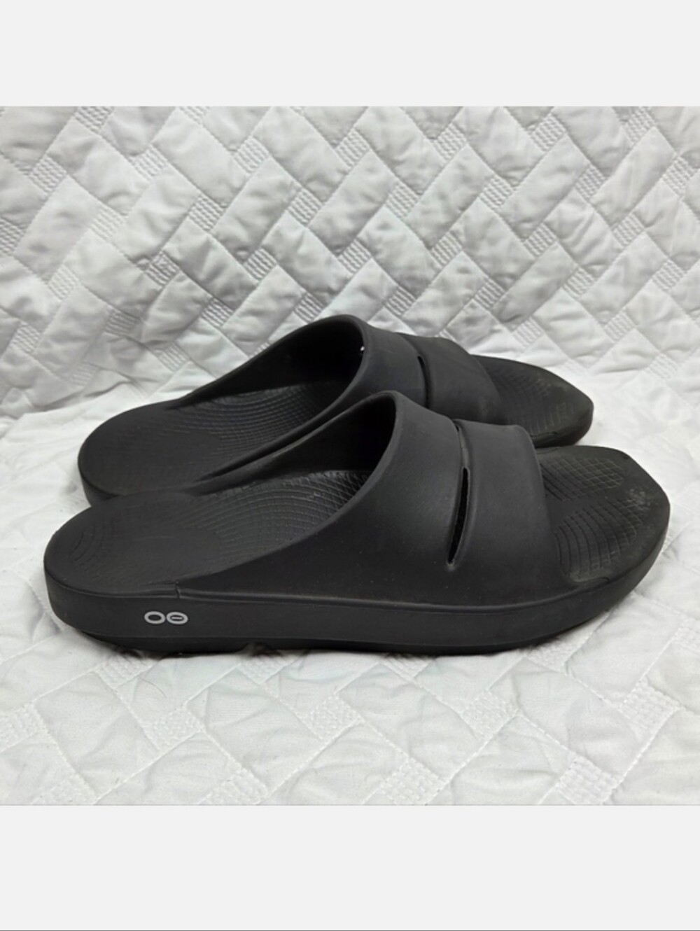 OOFOS Sandals Mens Size 12 Womens 14 Ooahh Black Recovery Comfort Slip On